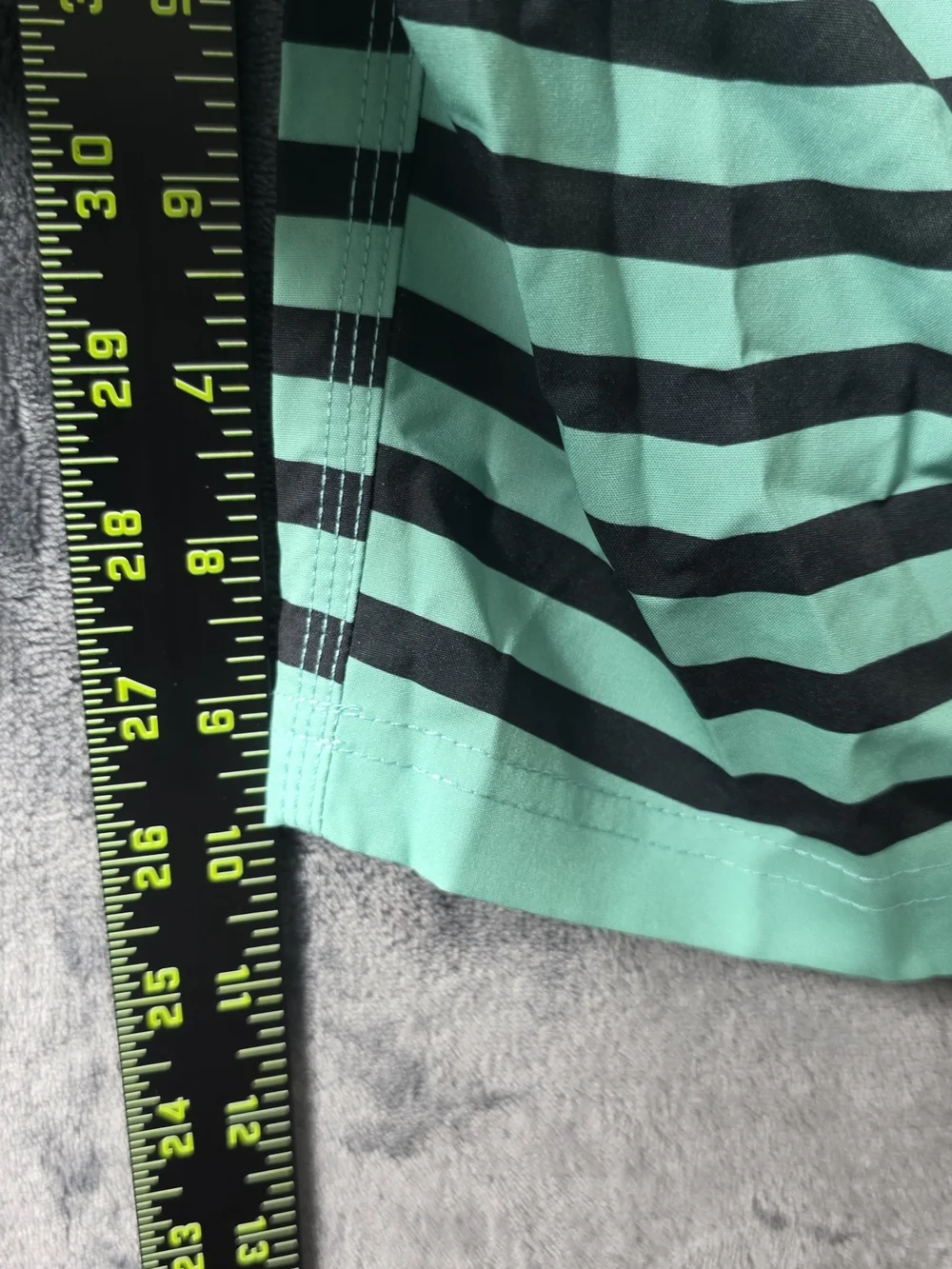 DIXXON Closeout Boardshorts Striped Men's Sz 42